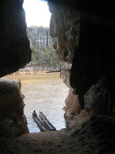 07-manambola-pirogue-gorges