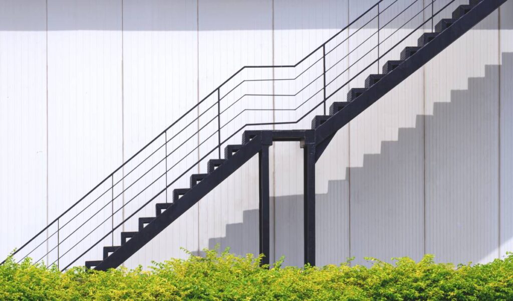 Nez marche aluminium escalier