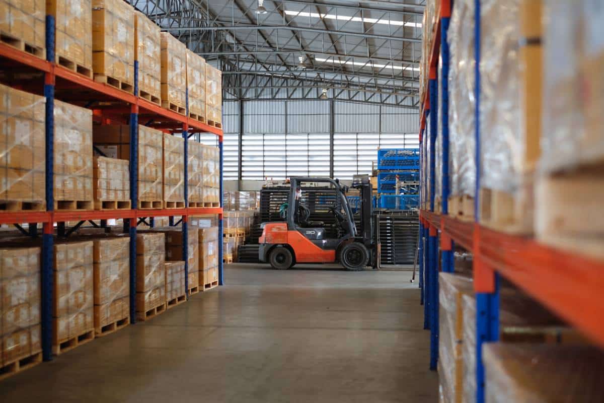 media maximisez l efficacite de votre entrepot grace a un stockage optimise